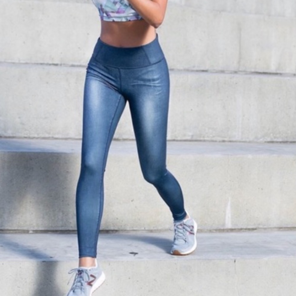 Lucy mid-rise faux denim leggings